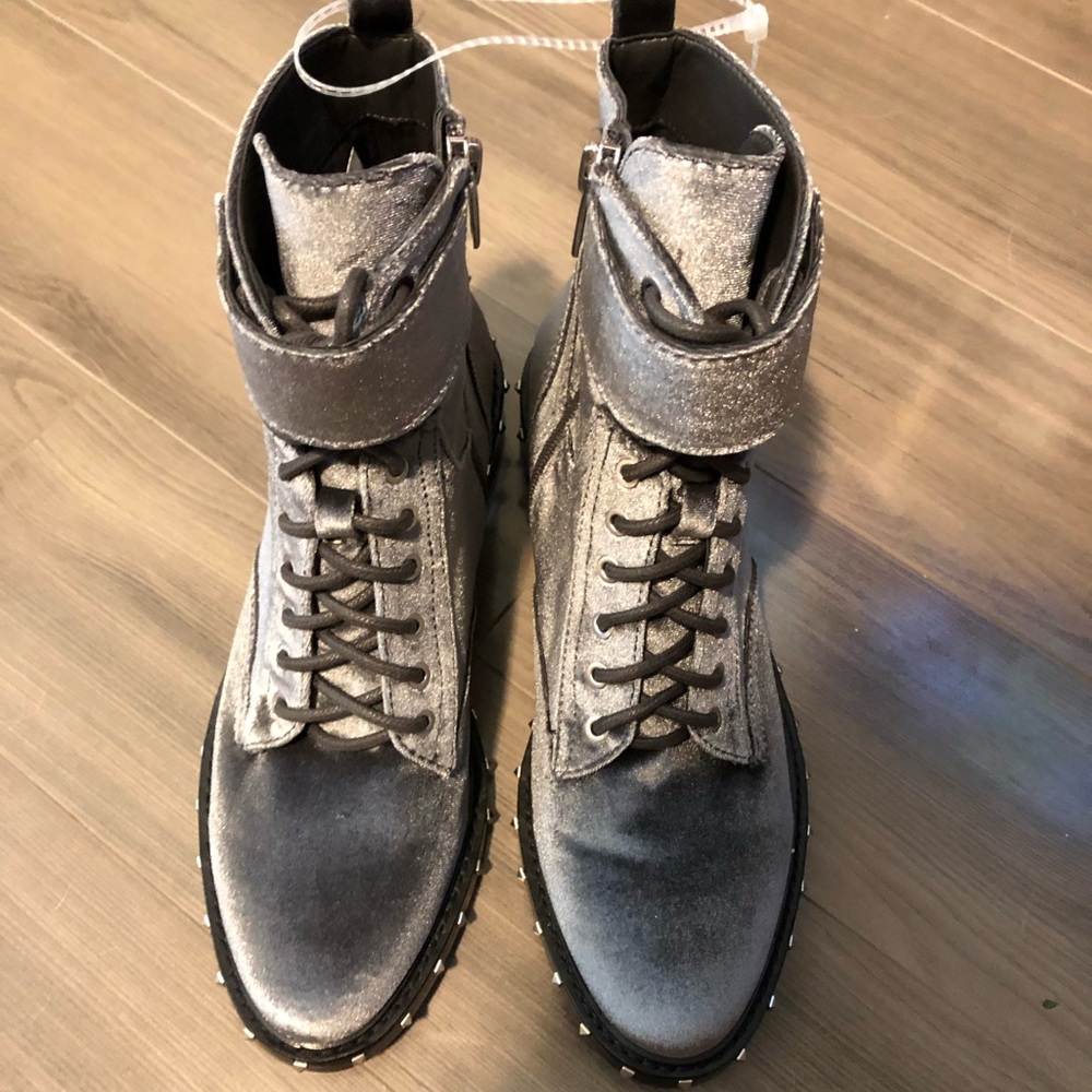 Vince Camuto Talorini combat boots - Sz 7.5